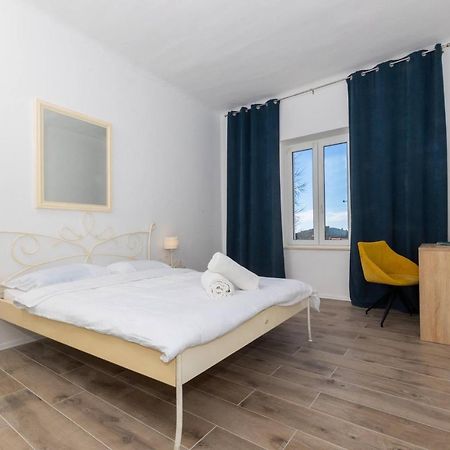 Kekia One Bedroom Apartment ดูบรอฟนิก ภายนอก รูปภาพ